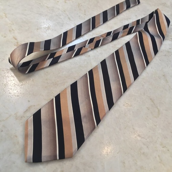 BURMA BIBAS SILK TIE - Picture 3 of 7